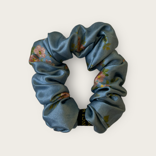 Silkes scrunchie