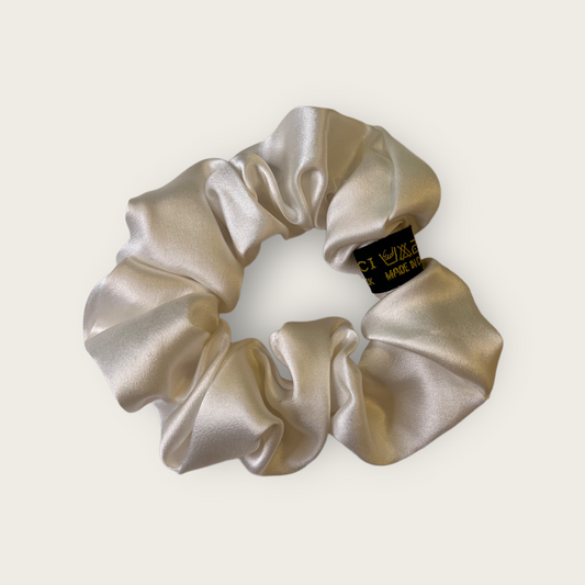 Silkes scrunchie